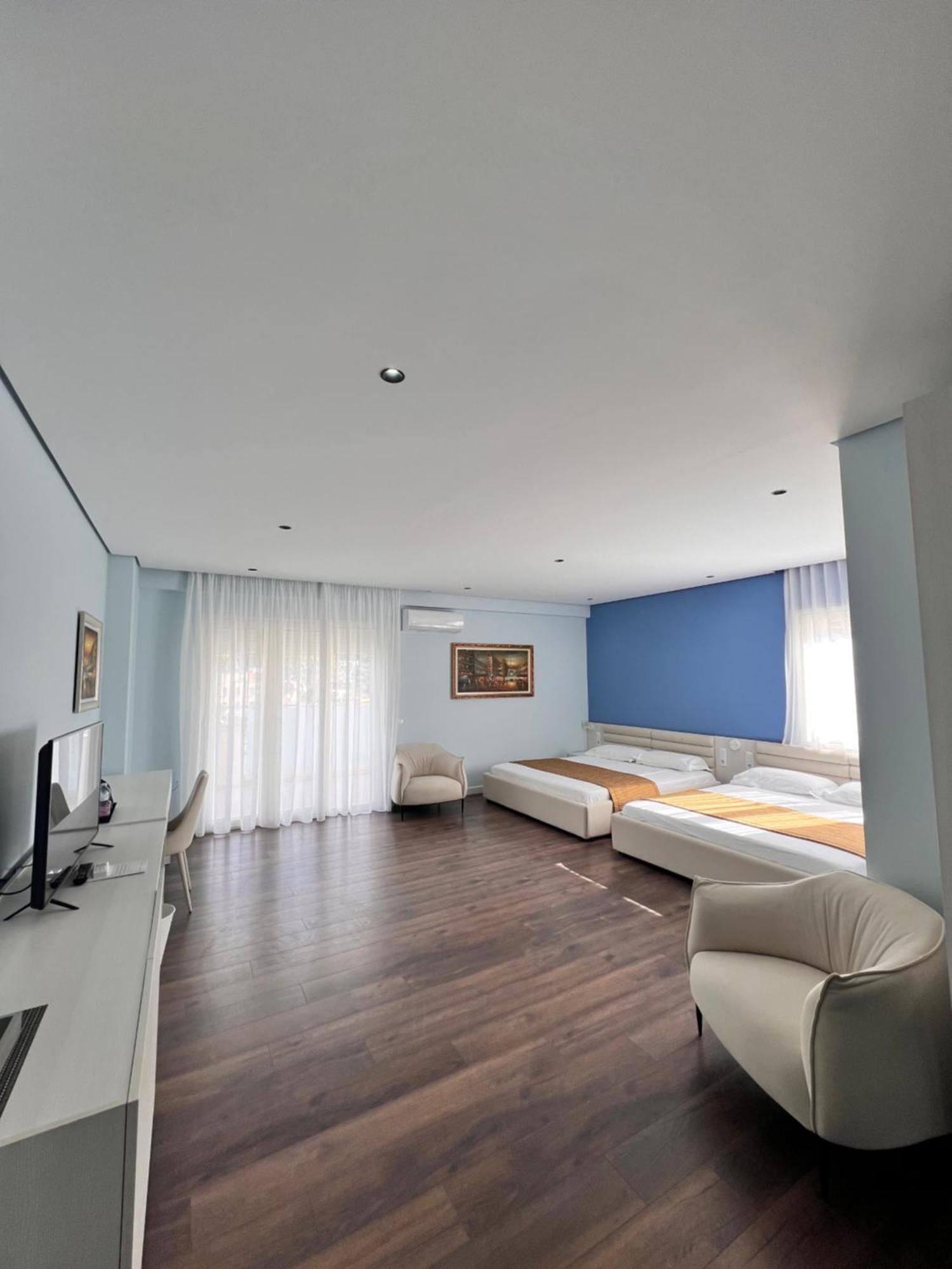 Vlorë Maxi Room מראה חיצוני תמונה