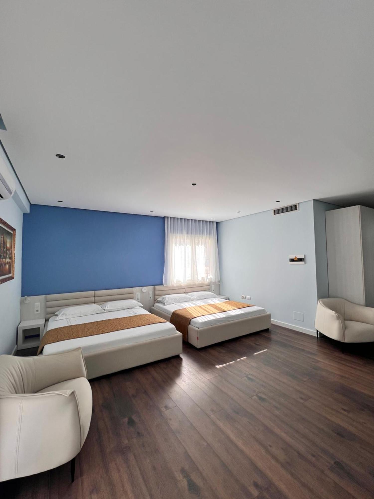 Vlorë Maxi Room מראה חיצוני תמונה